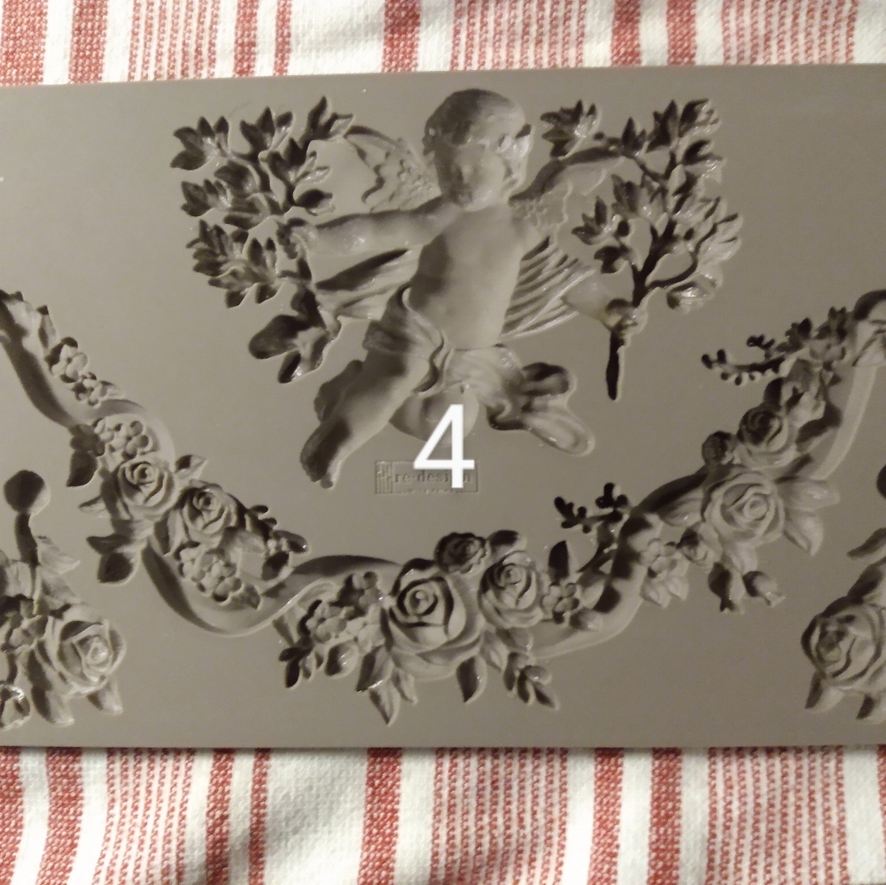 Prima ReDesign Mould - Divine Floral Cherub